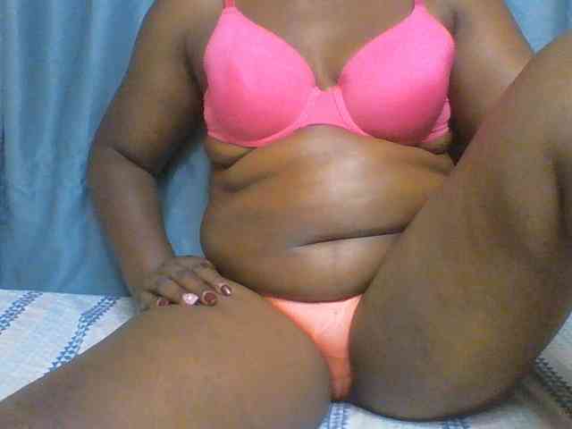 Sexxyblacky webcam