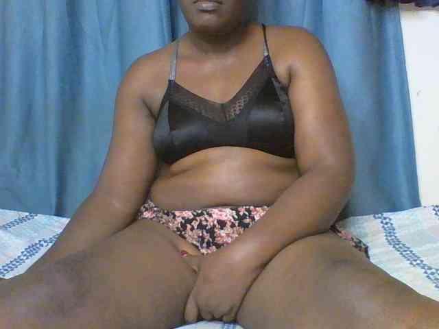 Sexxyblacky webcam
