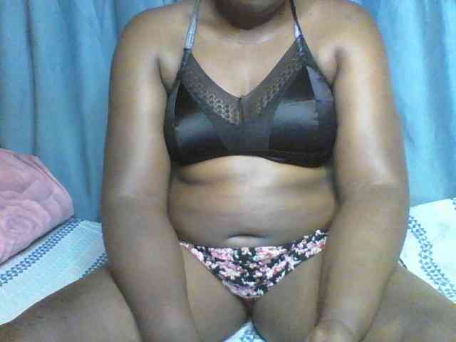 Sexxyblacky webcam