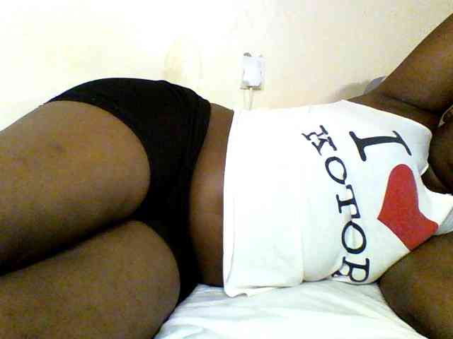 Model: Sexxyblacky