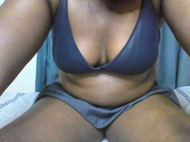 Sexxyblacky webcam