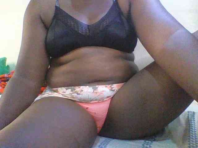 Model: Sexxyblacky