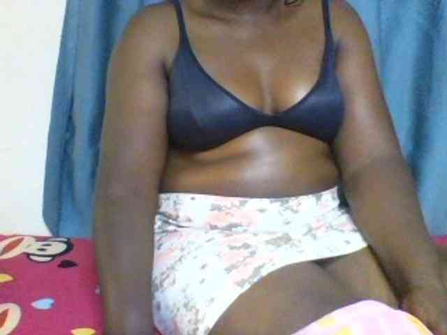 Sexxyblacky webcam