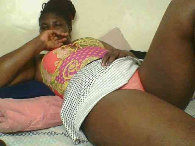 Sexxyblacky webcam