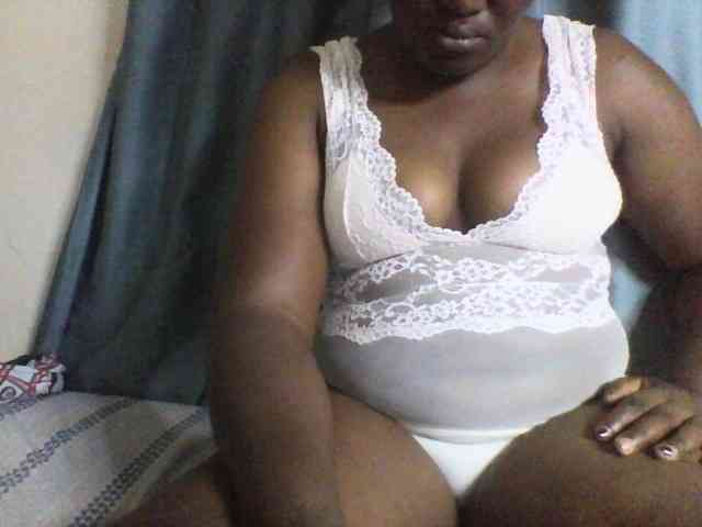 Model: Sexxyblacky