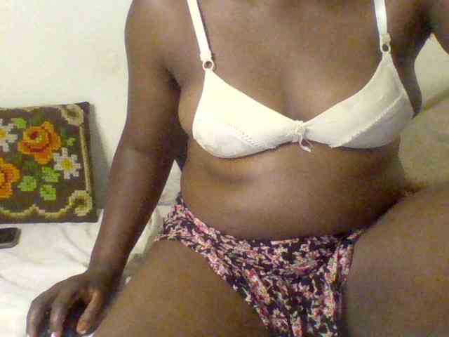Sexxyblacky webcam