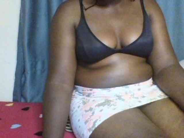 Sexxyblacky webcam