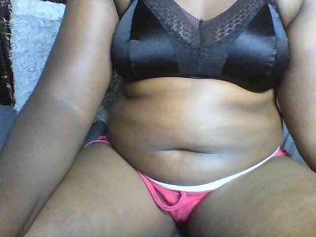 Sexxyblacky webcam