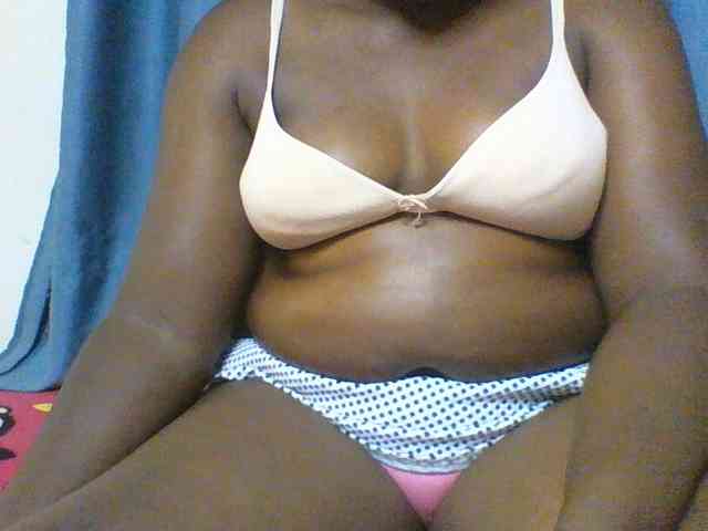 Sexxyblacky webcam