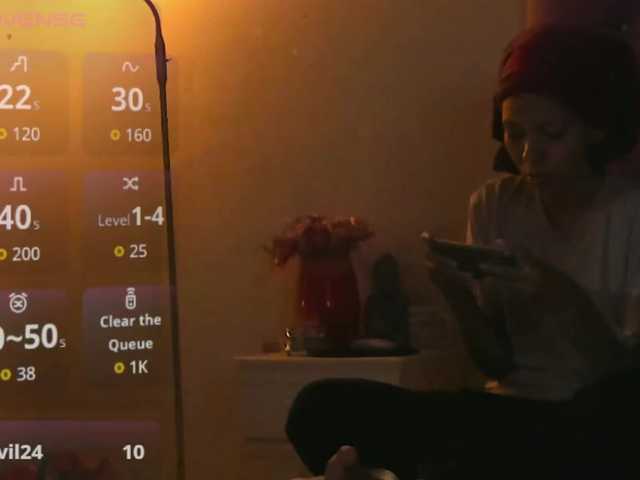 Elekttra-Cod live webcam show