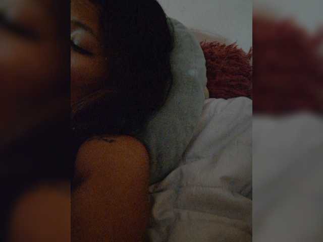 Elekttra_ live webcam show