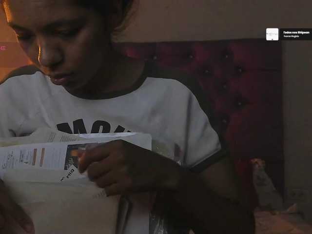 go to chat with Elekttra_