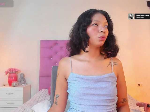 Elekttra_ live webcam show