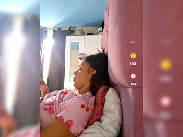 elekttra_ webcam