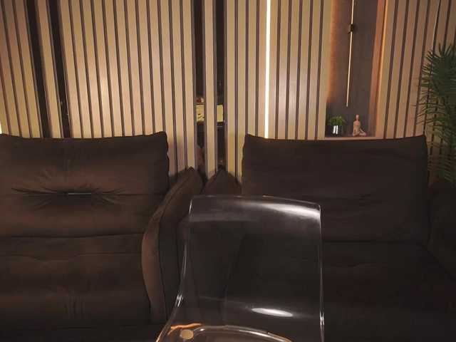CrystallPaws live cam on BongaCams