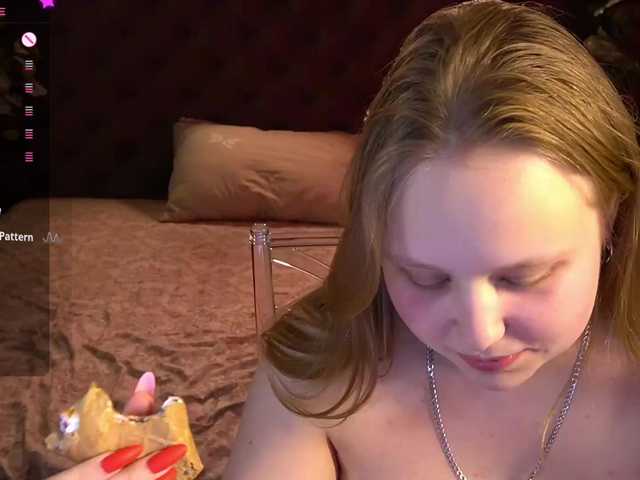 CrystallPaws live cam on BongaCams