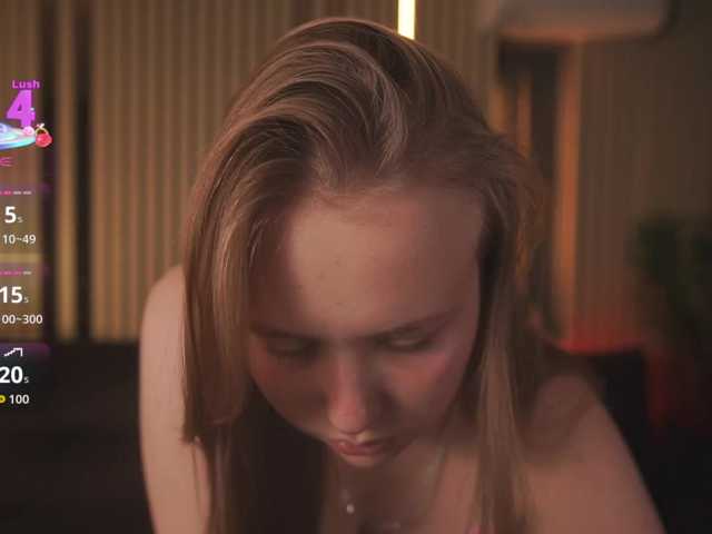 CrystallPaws live cam on BongaCams