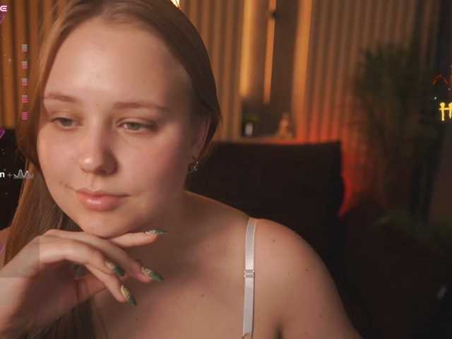 CrystallPaws live cam on BongaCams
