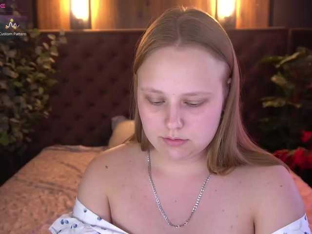 CrystallPaws live cam on BongaCams