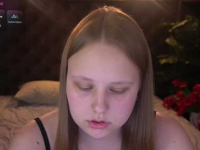 CrystallPaws live cam on BongaCams
