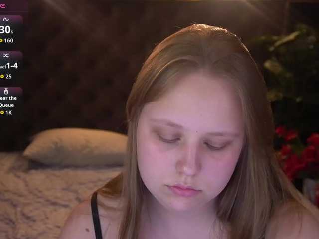 CrystallPaws live cam on BongaCams