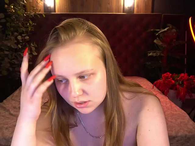 CrystallPaws live cam on BongaCams