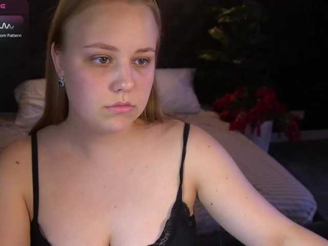 CrystallPaws live cam on BongaCams