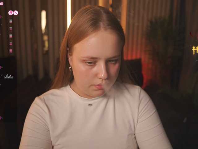 CrystallPaws live cam on BongaCams