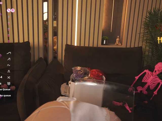 CrystallPaws live cam on BongaCams