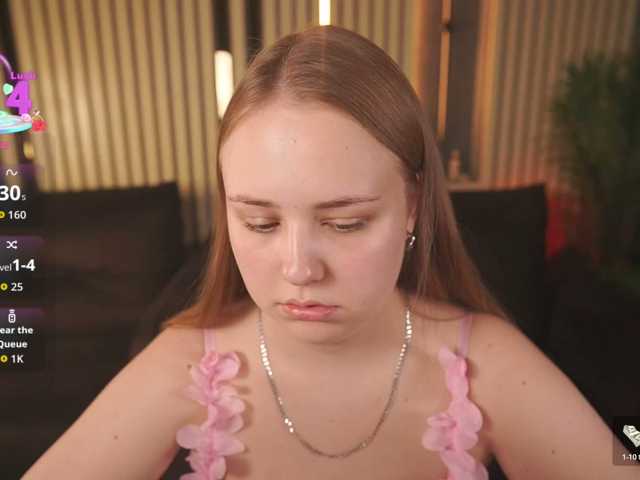 CrystallPaws live cam on BongaCams