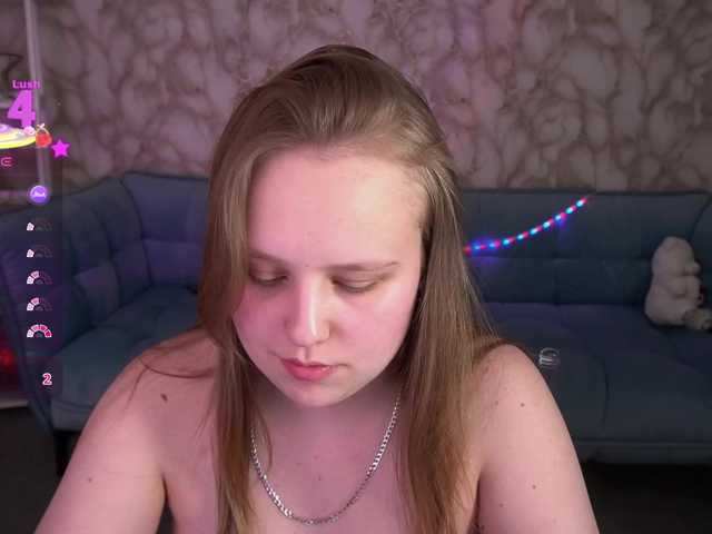 CrystallPaws's BongaCams show and profile