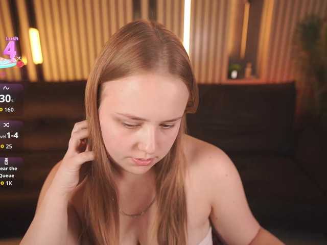 CrystallPaws live cam on BongaCams