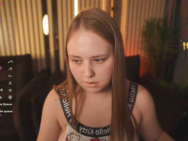 CrystallPaws live cam on BongaCams