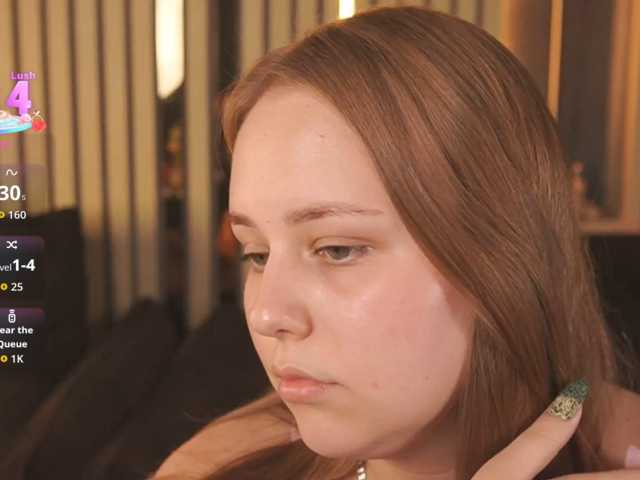 CrystallPaws live cam on BongaCams
