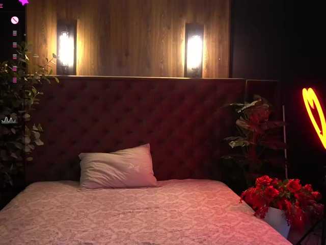 CrystallPaws live cam on BongaCams