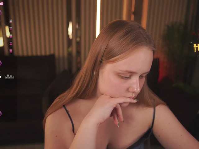 CrystallPaws live cam on BongaCams