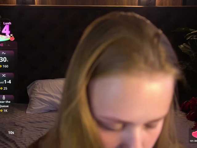 CrystallPaws live cam on BongaCams