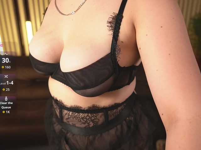 CrystallPaws live cam on BongaCams