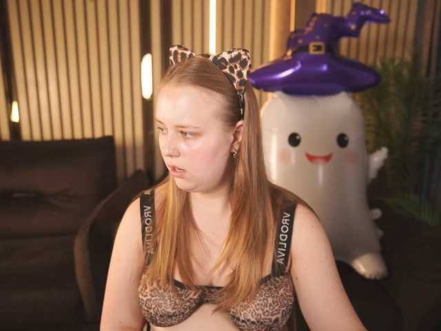 CrystallPaws live cam on BongaCams