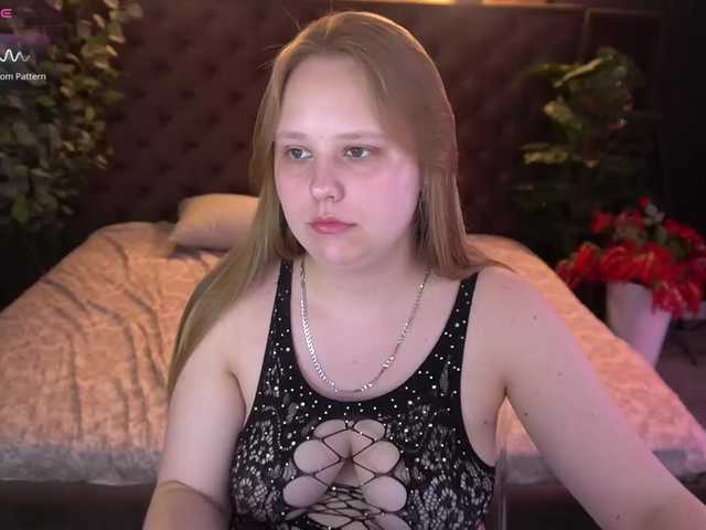 CrystallPaws live cam on BongaCams