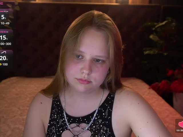 CrystallPaws live cam on BongaCams