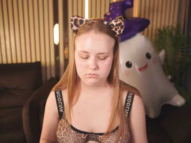 CrystallPaws live cam on BongaCams