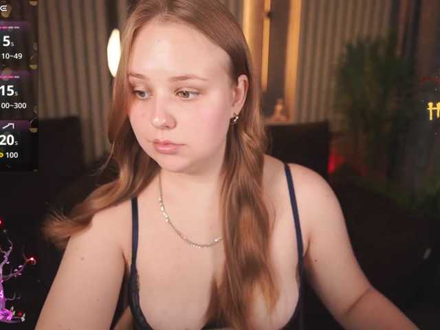 CrystallPaws live cam on BongaCams