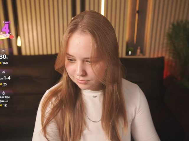 CrystallPaws live cam on BongaCams