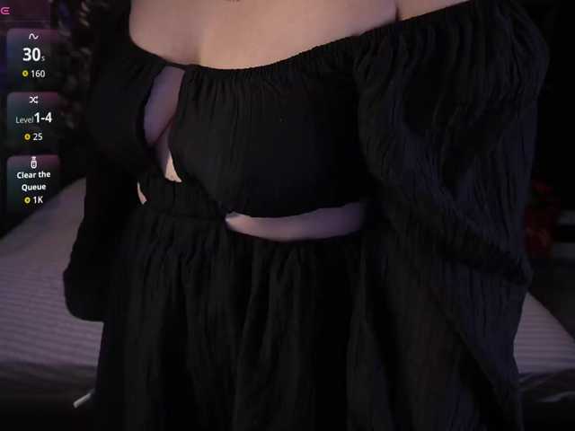 CrystallPaws live cam on BongaCams
