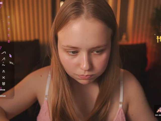 CrystallPaws live cam on BongaCams