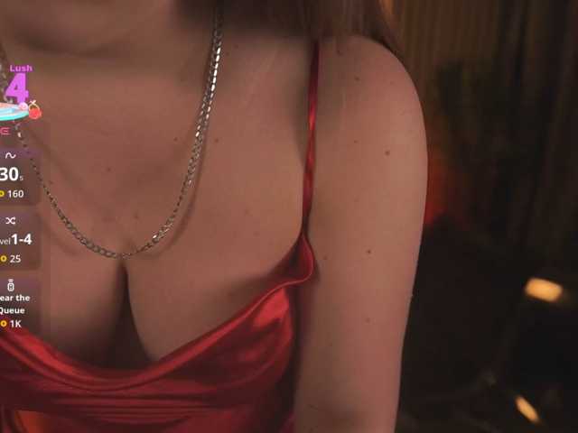 CrystallPaws live cam on BongaCams