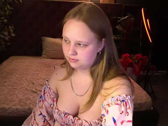 CrystallPaws live cam on BongaCams