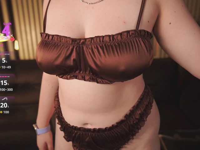 CrystallPaws live cam on BongaCams