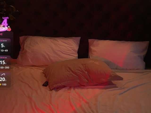 CrystallPaws live cam on BongaCams